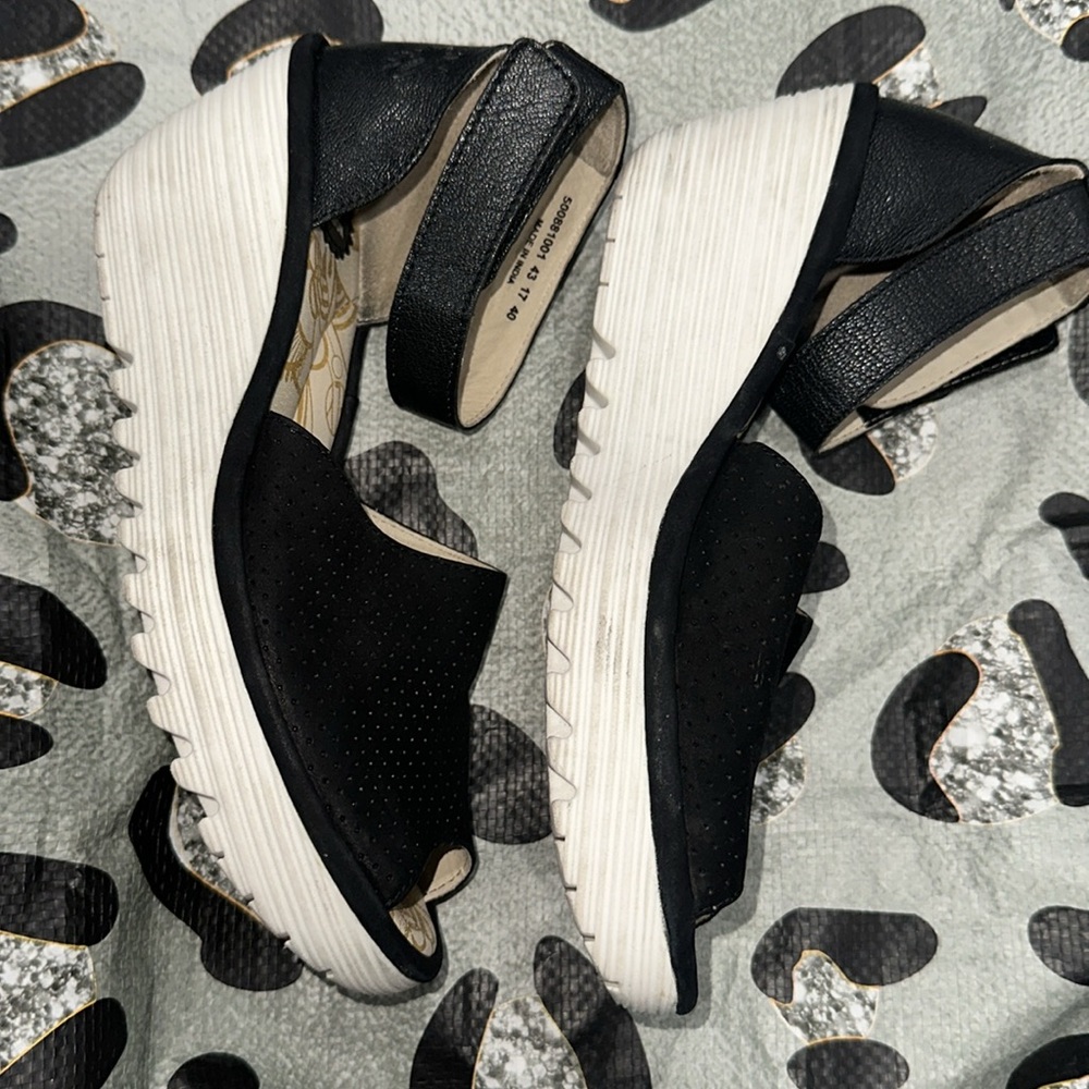 Fly London Mousse Black Leather Criss Cross Open Toe Wedge